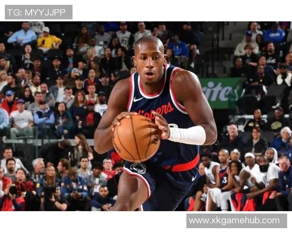 大莫里斯谈组队选择称哈登适配性强韦德则不具备同样能力