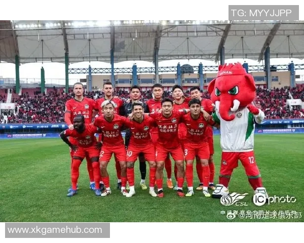 河南俱乐部酒祖杜康与云南玉昆战平尹鸿博中超告别战感人落幕 河南俱乐部酒祖杜康与云南玉昆战平尹鸿博中超告别战感人落幕